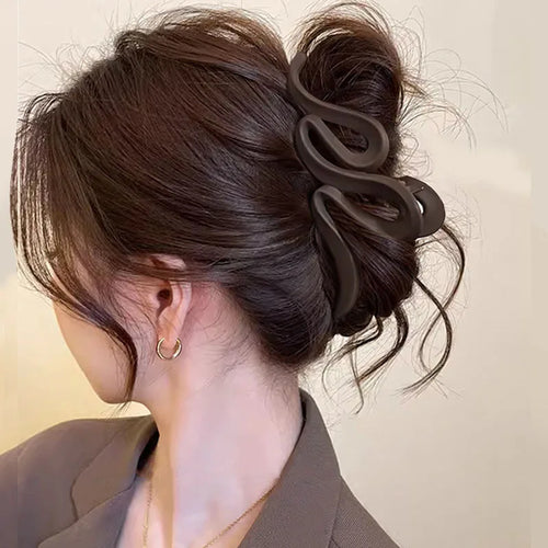 Elegant Large Brown Geometric Hair Claw For Women Girls Sweet Hair