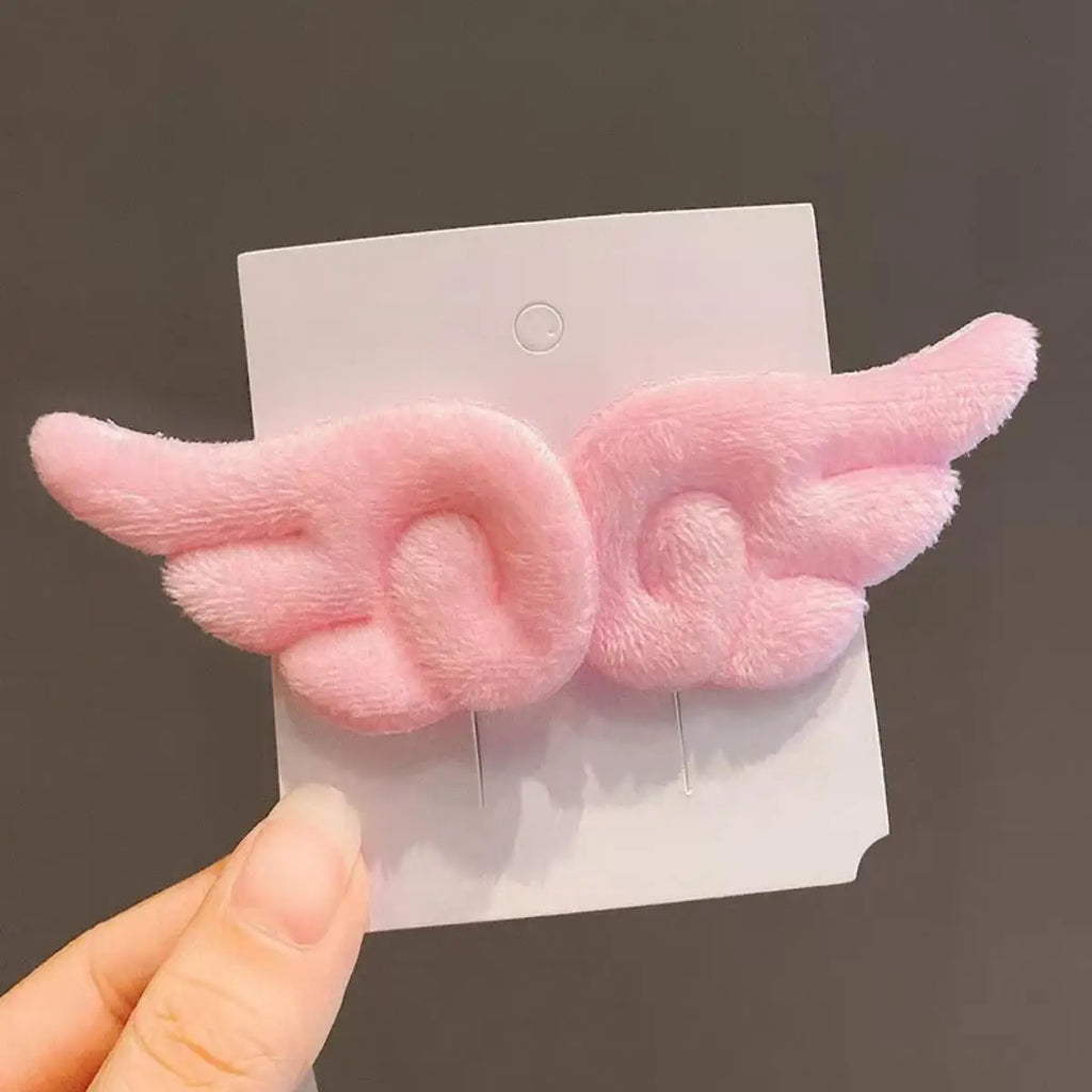 2 Pcs Sweet Angel Wing Plush Hair Clips Girl Bangs Cute Hairpin Simple