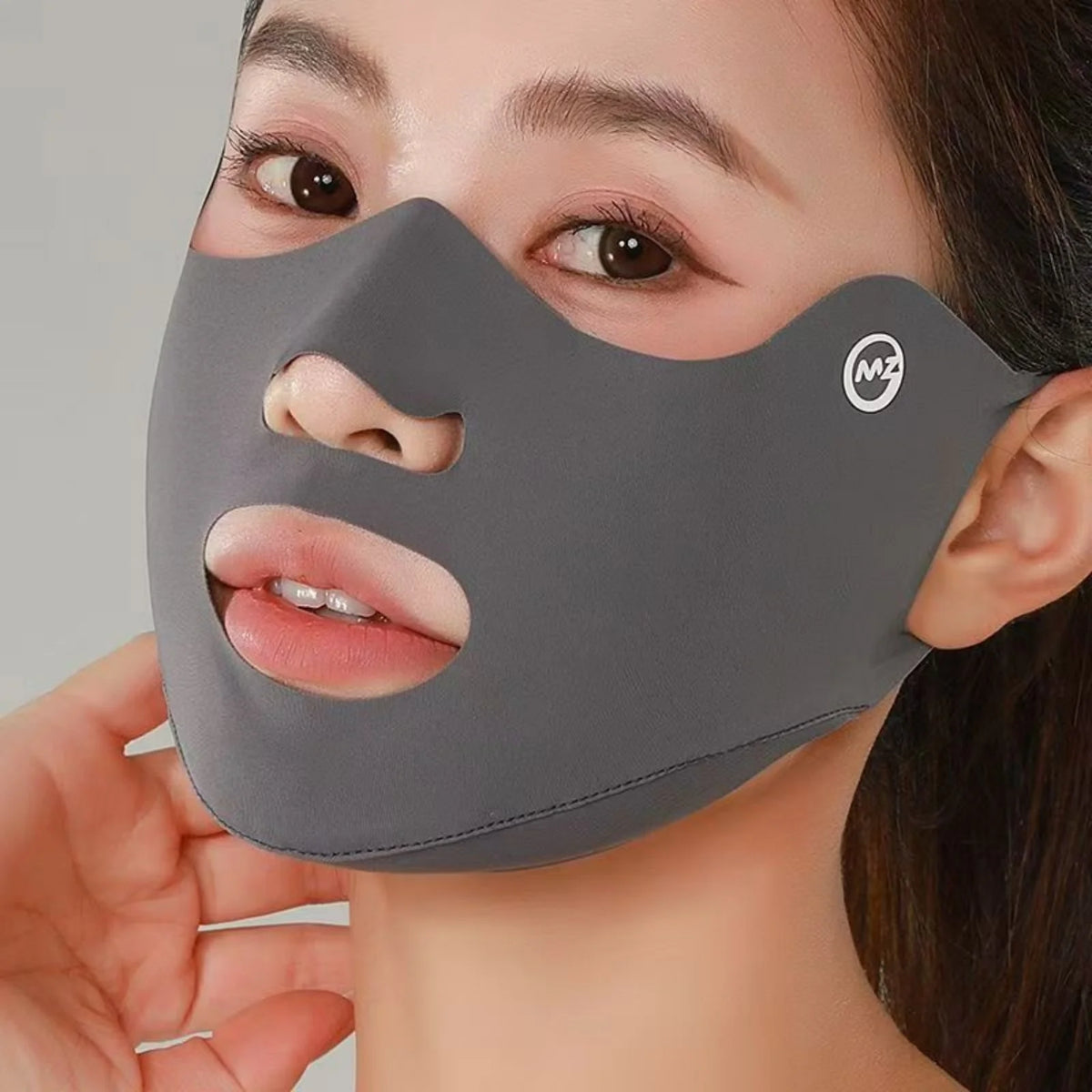 Breathable Ice Silk Mask Washable Dustproof Sunscreen Mask