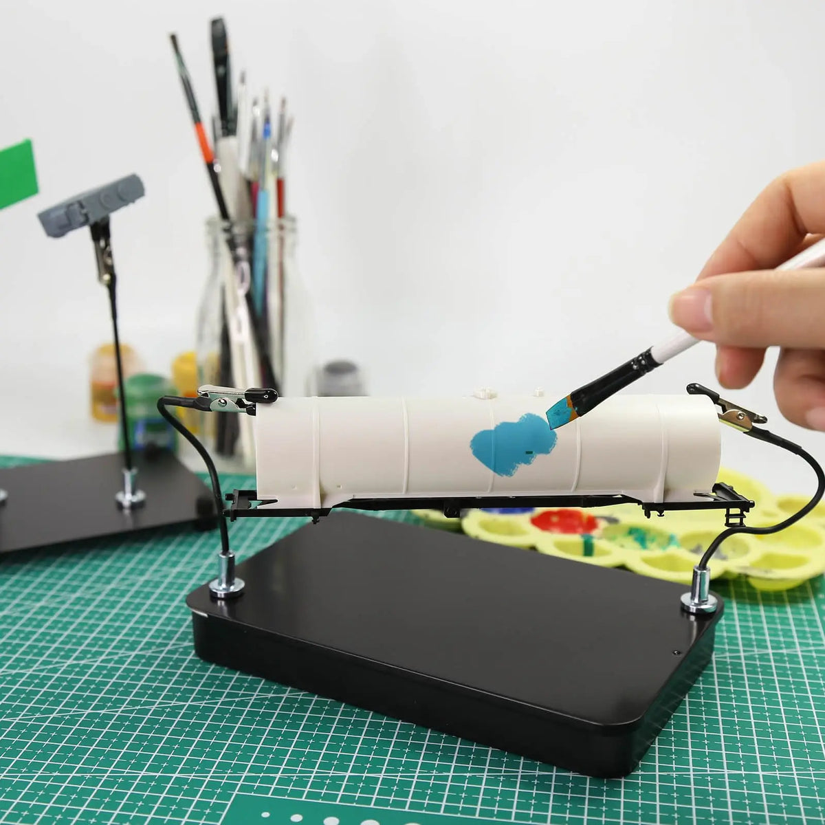 Rafford 12 Pcs Bendable Model Painting Alligator Clip Sticks Rubber