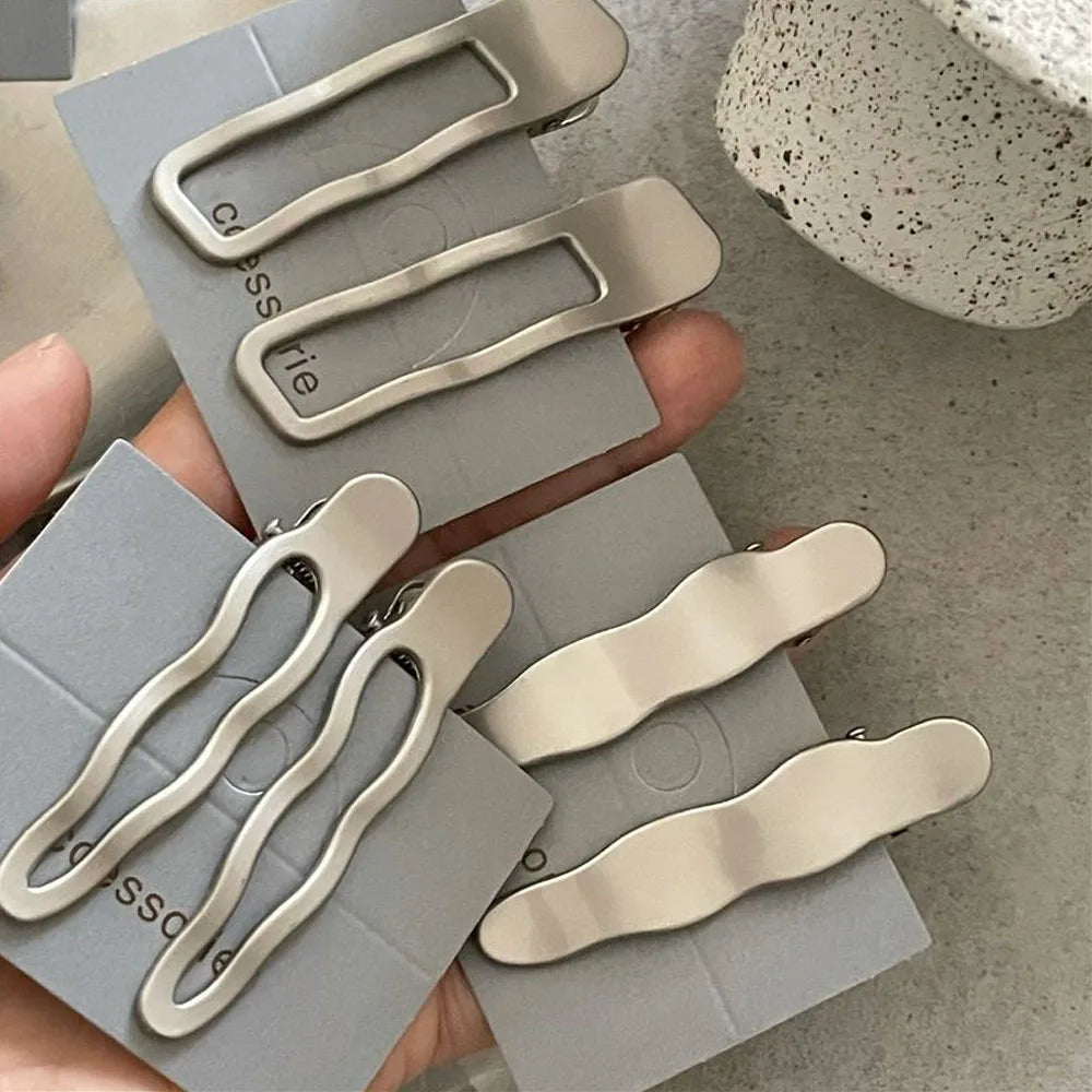 2pcs Silver Color Metal Silver Wave Line Hairclip With Geometric