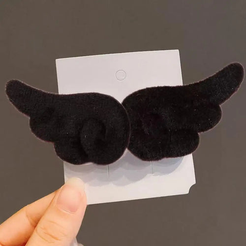 2 Pcs Sweet Angel Wing Plush Hair Clips Girl Bangs Cute Hairpin Simple